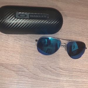 Blue Prizm Lense Oakleys with Hard Case